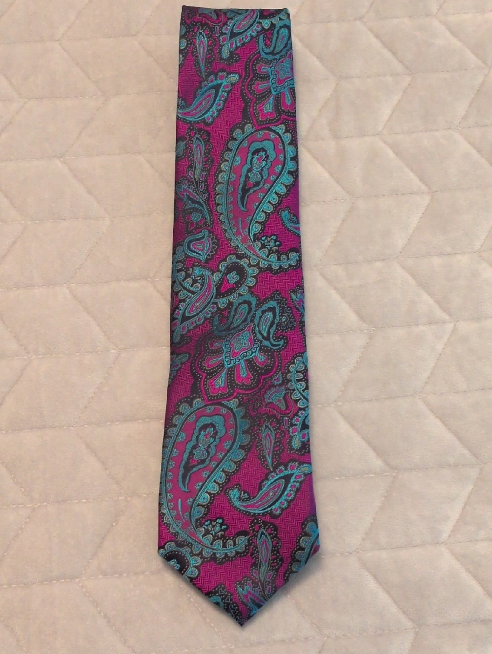 Men's Paisley Silk Tie in Purple and Teal - Unbranded